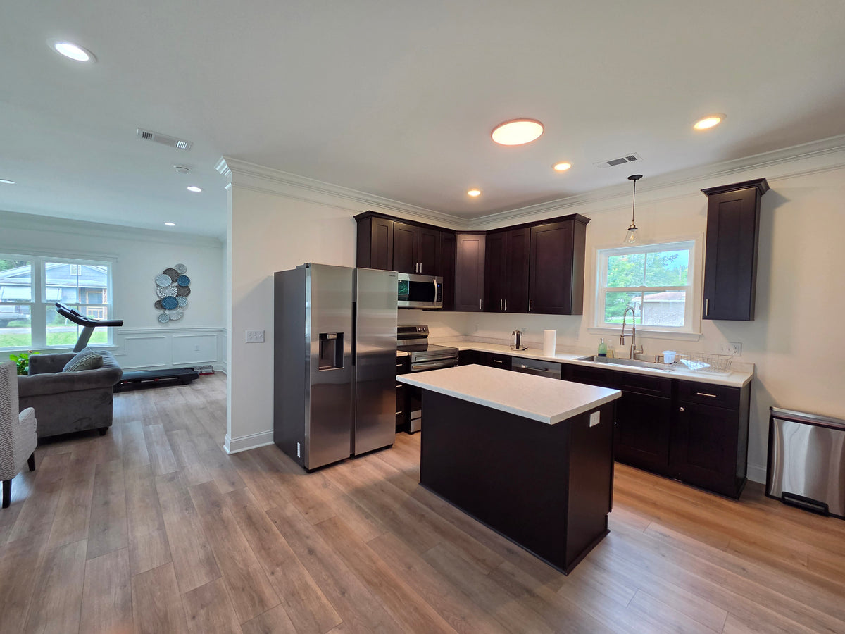 House for the employees in 126 Read St Pooler GA 31322