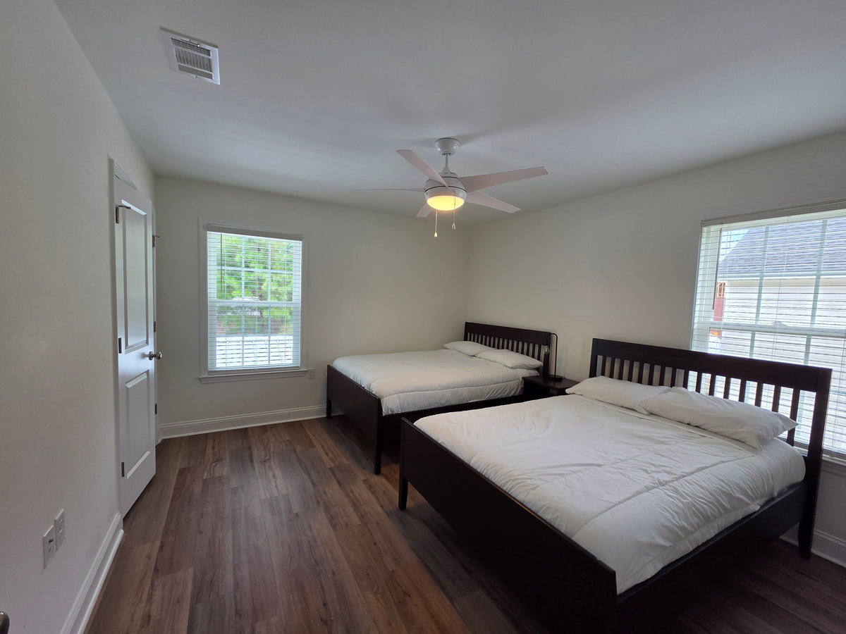 House for the employees in 126 Read St Pooler GA 31322